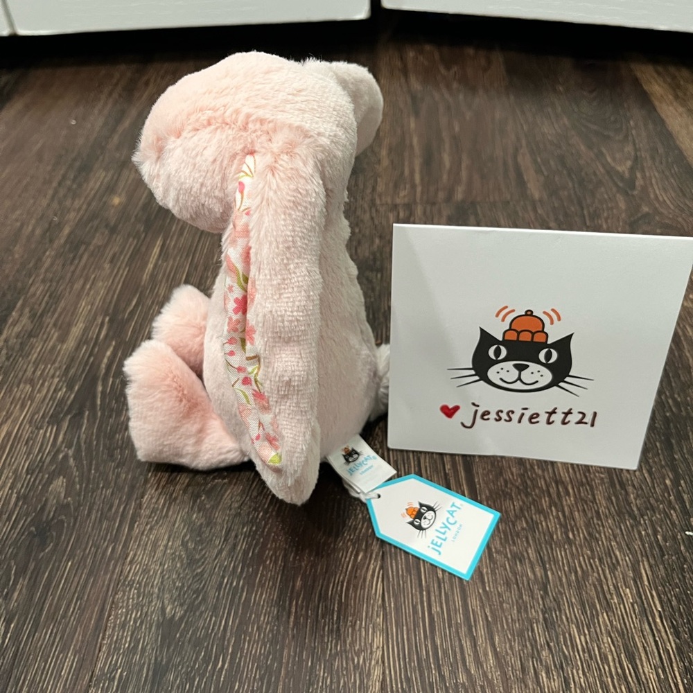 Jellycat Blossom Blush Bunny 'Cherry' SMALL 
100%Authentic NWT US SHIP - Picture 2 of 5
